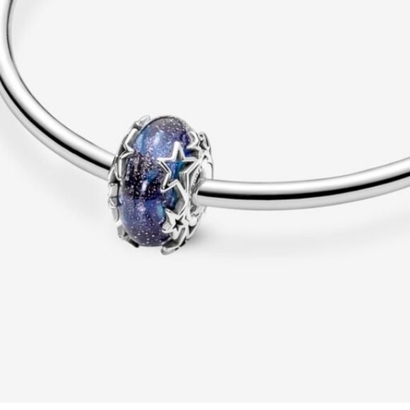 PANDORA GALAXY BLUE and STAR MURANO CHARM 790015C00 - Picture 5 of 6